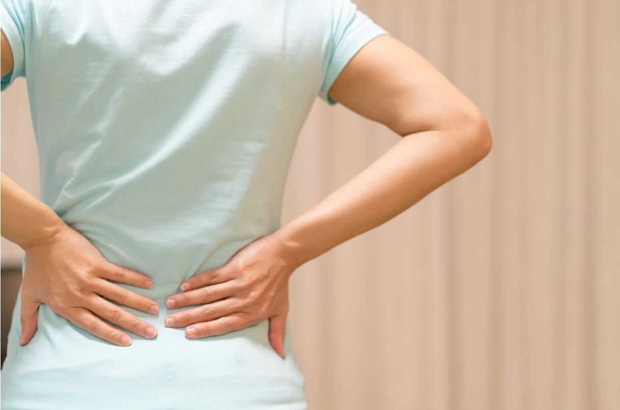 a csípőízületektől sugárzó derékfájás mit jelent a térd artrosis